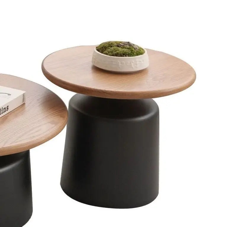 Minimalist Round Iron Coffee Table