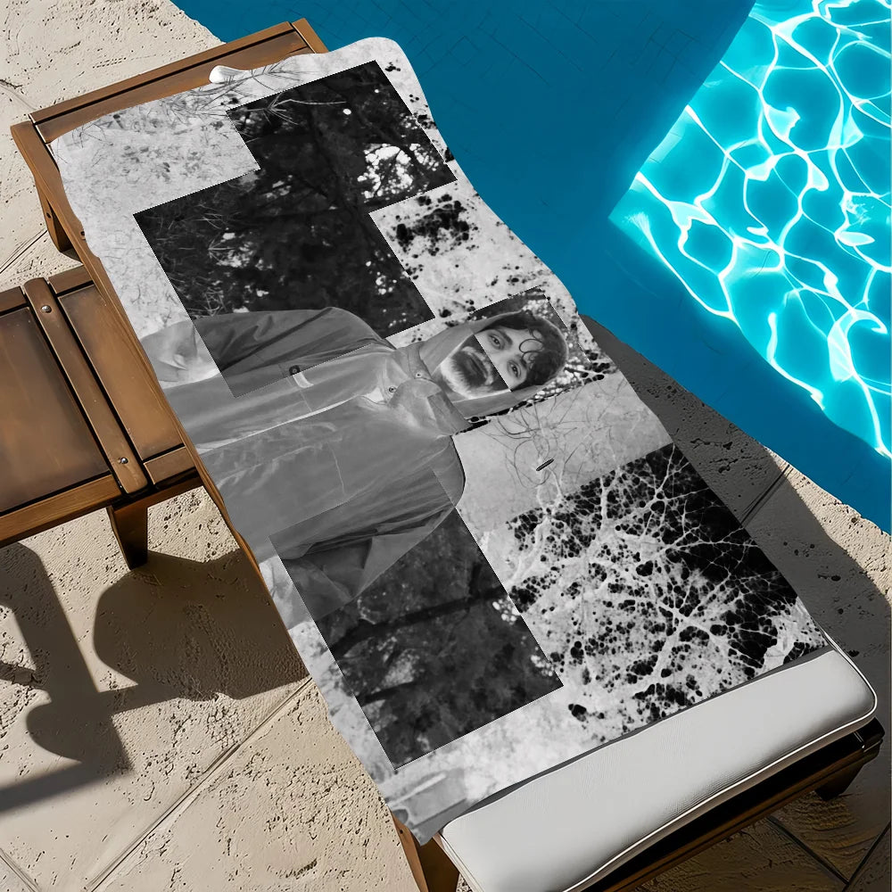CONGLOMERATE Quick-Dry Beach Towel